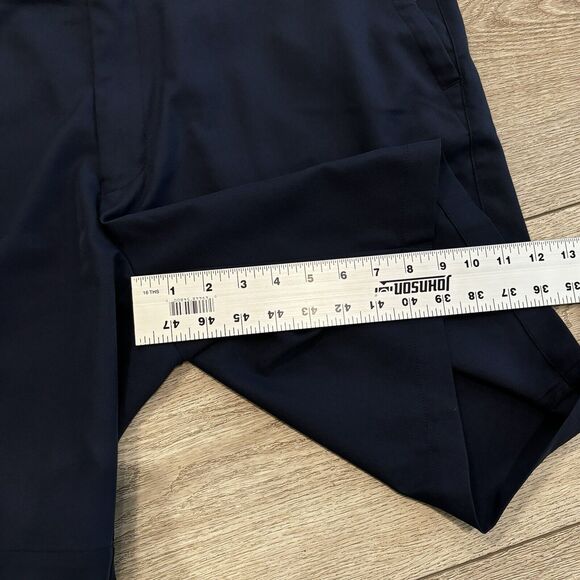 Peter Millar Golf Shorts Mens 40 Navy Blue Flat Front Outdoor Casual Preppy - Picture 5 of 8